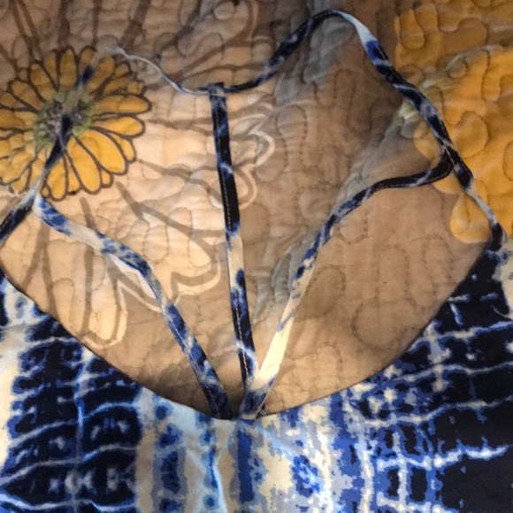 Tank - Picture 3 of 3